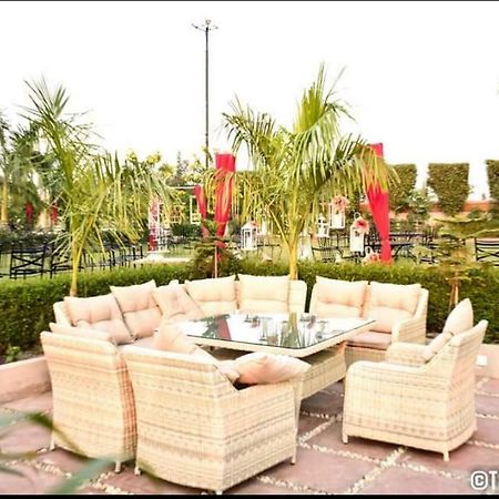 The Firangipani Country Resort Rājpura Zewnętrze zdjęcie